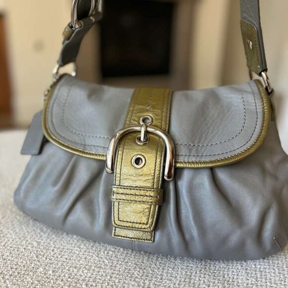 Coach Soho Medium Shoulder Bag (f15204) Y2K Vintage Pleated grey leather bag - Picture 2 of 10